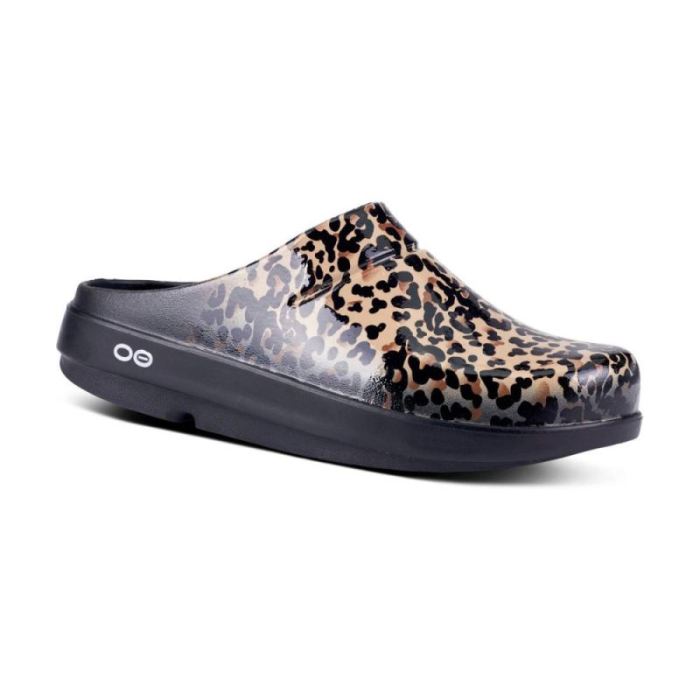 Oofos Canada Women's OOcloog Limited Edition Clog - Leopard